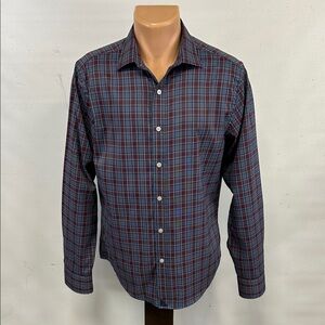 UNTUCKit long sleeve button down Shirt.  M